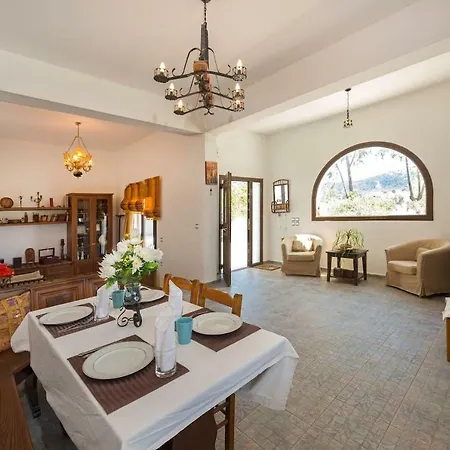Villa White *